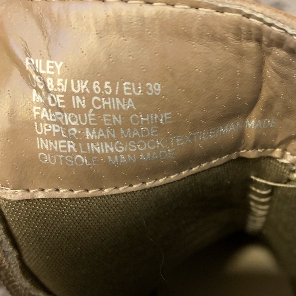 WRAPAROUND BUCKLE BOOTIE - Picture 6 of 8